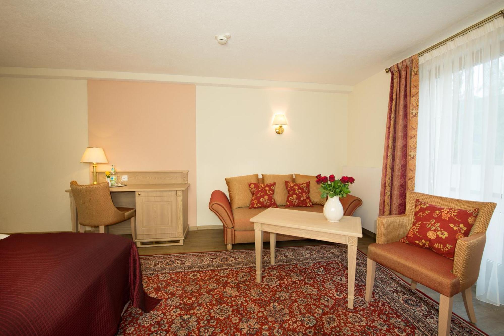 Hotel Rebstock Baden-Baden Zimmer foto